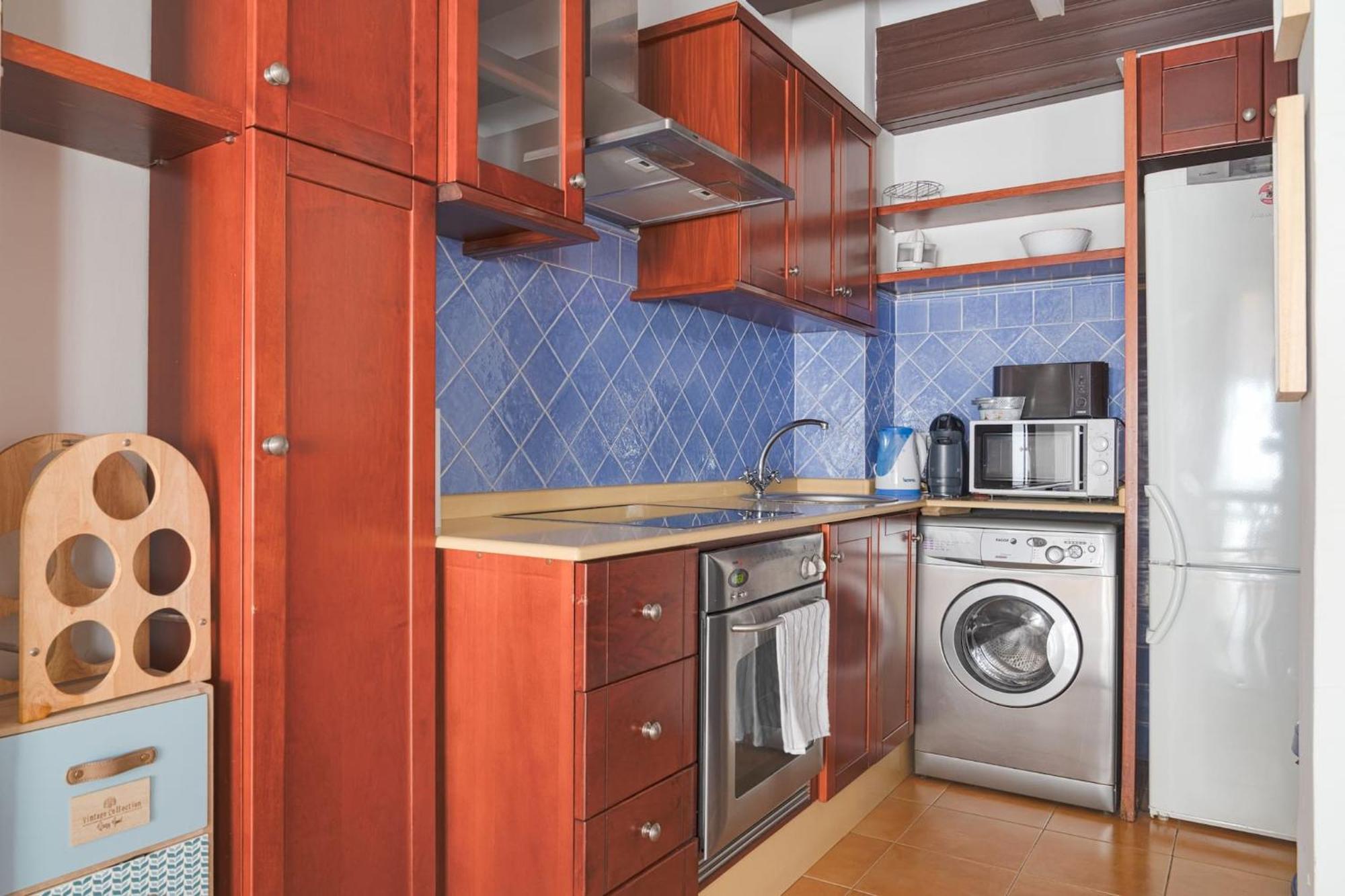 Baja Flat Lägenhet Valencia Exteriör bild
